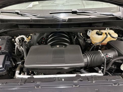 Certified 2023 GMC Yukon XL Denali AWD/4WD image 32