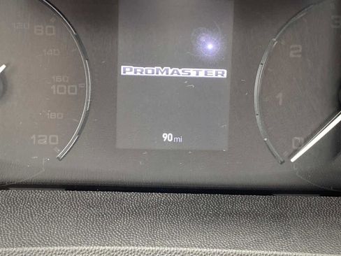 Used 2025 RAM ProMaster 2500 w/ Convenience Group FWD image 32
