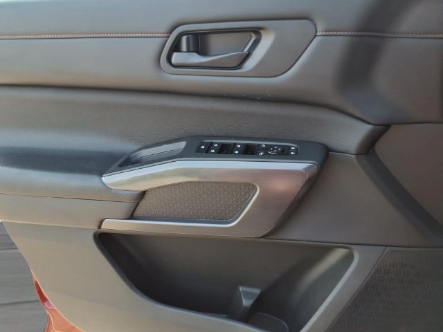 Used 2023 Nissan Pathfinder Rock Creek AWD/4WD image 16
