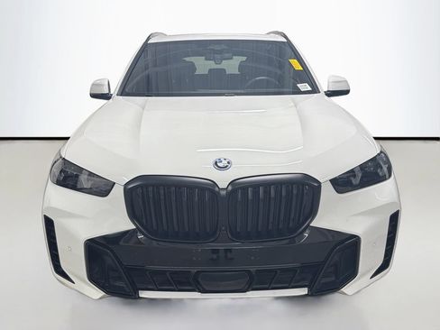 Used 2024 BMW X5 xDrive50e w/ Executive Package AWD/4WD image 6