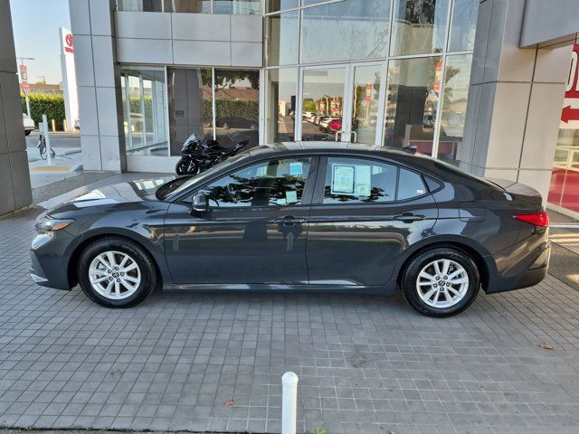 Used 2025 Toyota Camry LE FWD image 12