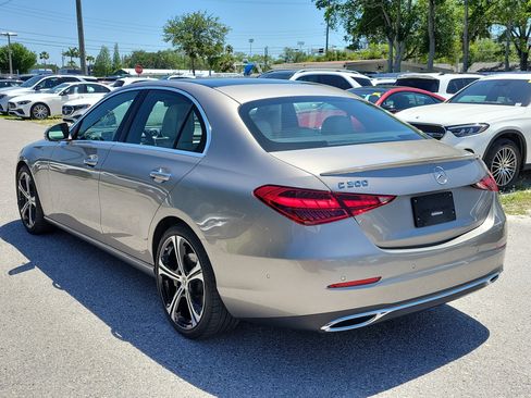 Used 2023 Mercedes-Benz C 300 Sedan image 4