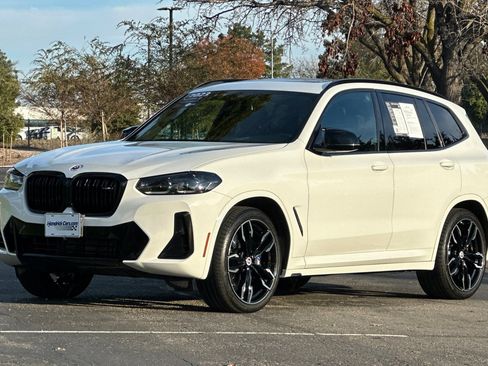 Certified 2023 BMW X3 M40i w/ Premium Package image 9