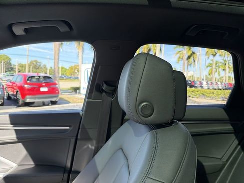 Used 2022 Audi Q3 2.0T Premium w/ Convenience Package image 10