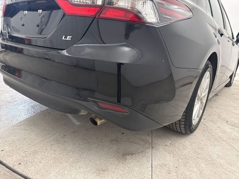 Used 2022 Toyota Camry LE FWD image 22