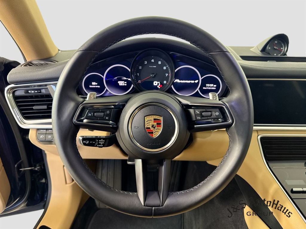 Used 2023 Porsche Panamera 4 Platinum Edition AWD/4WD image 12