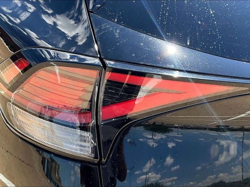 Used 2023 Kia Sportage EX image 31