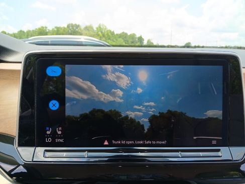 Certified 2026 Volkswagen Atlas SE FWD image 17