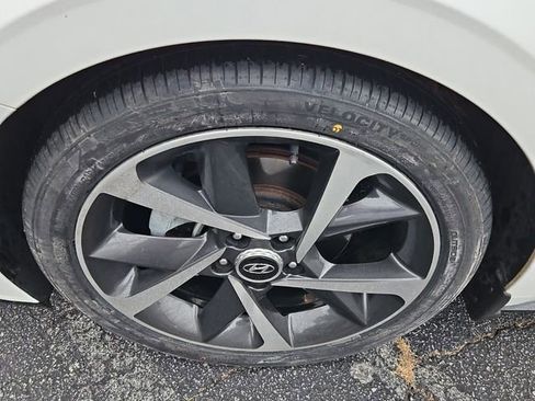 Used 2021 Hyundai Sonata SEL Plus w/ Tech Package image 10