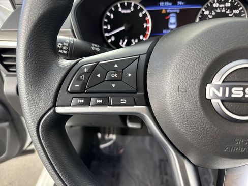 Certified 2024 Nissan Altima 2.5 SV image 13