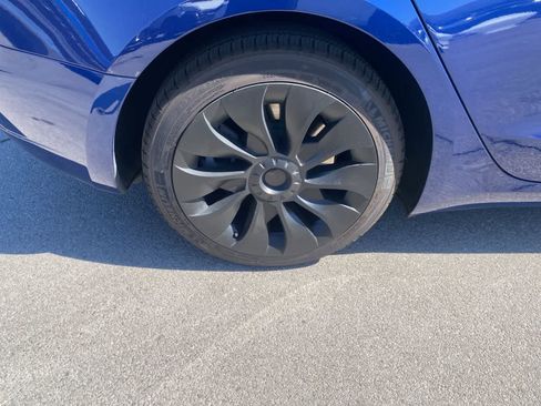 Used 2019 Tesla Model 3 image 6