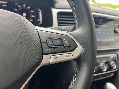 Used 2022 Volkswagen Atlas SE FWD image 21