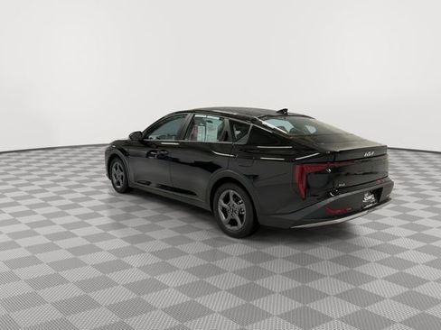 Used 2025 Kia K4 FWD image 7