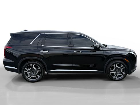 Used 2023 Hyundai Palisade SEL w/ Premium Package AWD/4WD image 6