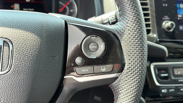 Used 2025 Honda Passport Black Edition image 15