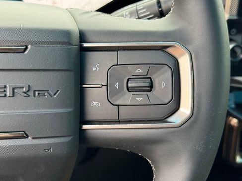 New 2025 GMC Hummer EV 3X w/ LPO, Illumination Package image 28