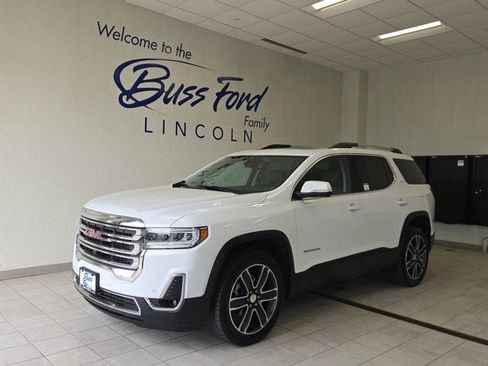 Used 2022 GMC Acadia SLT w/ Technology Package AWD/4WD image 1