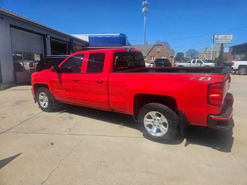 Used 2018 Chevrolet Silverado 1500 LT w/ All Star Edition AWD/4WD image 3