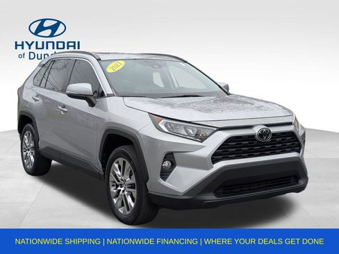 Used 2021 Toyota RAV4 XLE Premium image 1