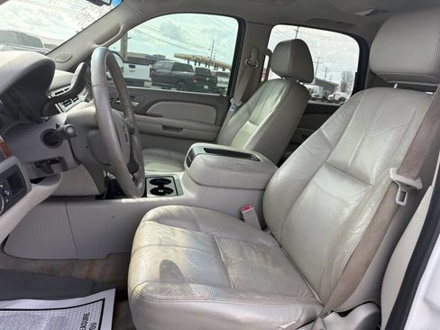 Used 2007 Chevrolet Tahoe LTZ w/ LTZ Preferred Equipment Group image 17