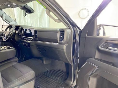Used 2023 Chevrolet Silverado 1500 RST image 36