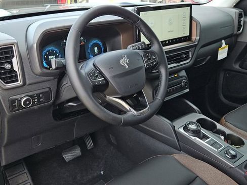 New 2025 Ford Bronco Sport Outer Banks image 25