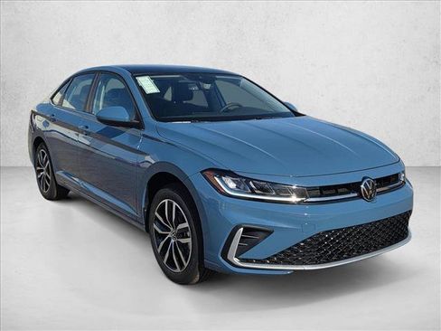 New 2026 Volkswagen Jetta SE image 7