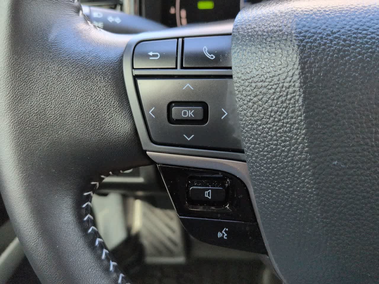 Used 2026 Toyota Camry SE FWD image 22
