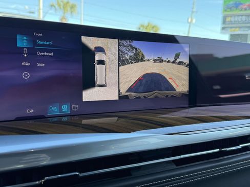 Used 2026 Cadillac Escalade Platinum Sport w/ LPO, ONYX Package image 49