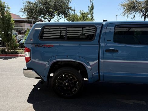 Used 2021 Toyota Tundra SR5 w/ SR5 Leather Package AWD/4WD image 5