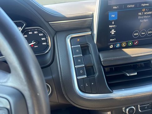 Used 2021 GMC Yukon SLT w/ SLT Luxury Plus Package image 20