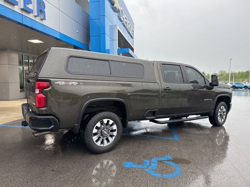 Used 2022 Chevrolet Silverado 2500 Custom w/ Custom Value Package image 19