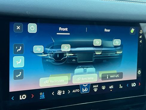 Used 2025 Lincoln Navigator L Black Label image 22