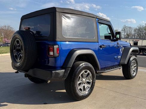 Used 2018 Jeep Wrangler Sport image 6