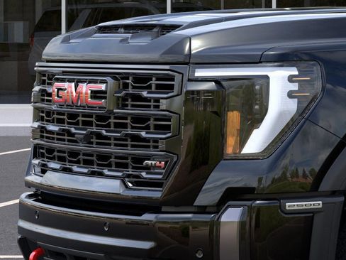 New 2025 GMC Sierra 2500 AT4 w/ AT4 Premium Plus Package image 13