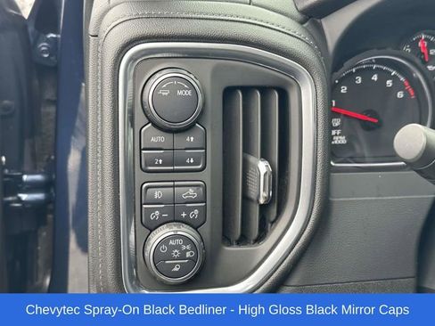 Used 2021 Chevrolet Silverado 1500 LT Trail Boss w/ Convenience Package II image 32