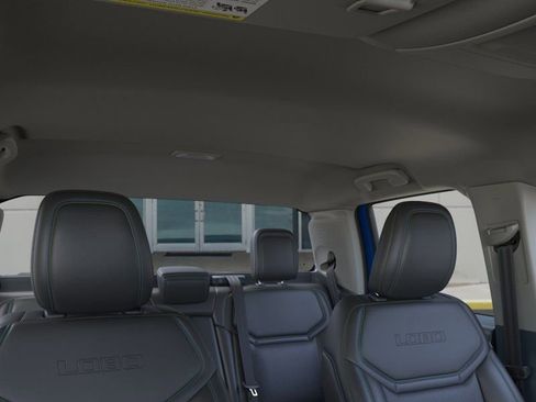 New 2026 Ford Maverick Lobo AWD/4WD image 12