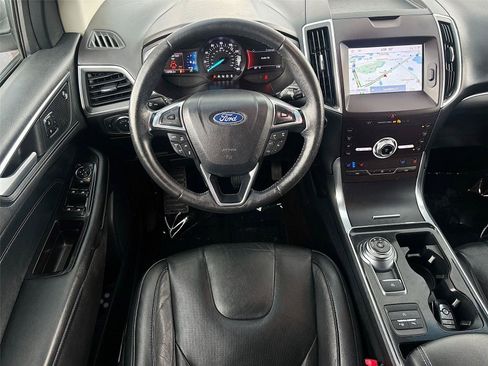Used 2020 Ford Edge Titanium w/ Equipment Group 301A FWD image 24