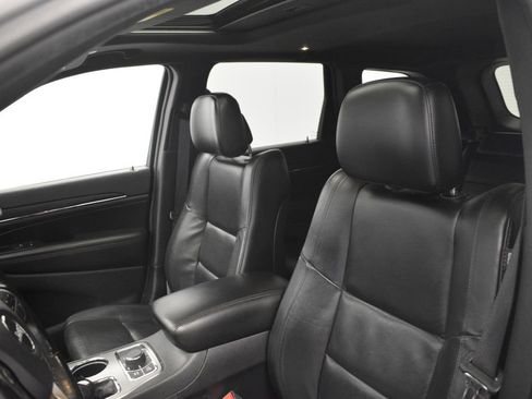 Certified 2020 Jeep Grand Cherokee Limited image 19