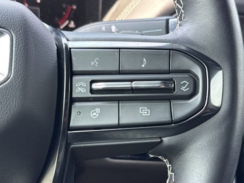 Used 2025 GMC Yukon XL Denali Ultimate image 21