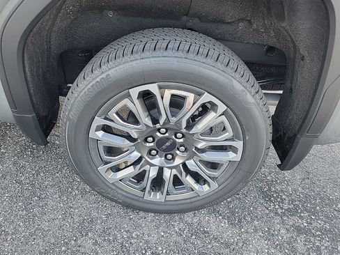 New 2026 GMC Sierra 1500 Denali Ultimate image 8