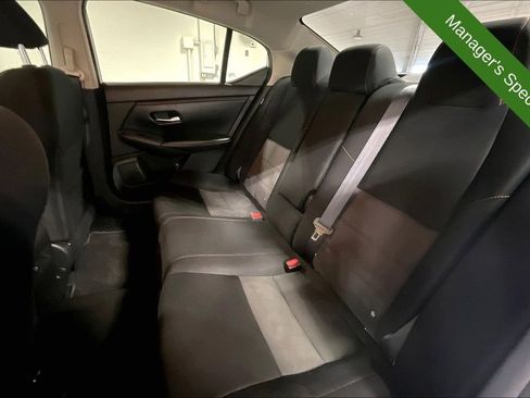 Used 2023 Nissan Sentra SR w/ Midnight Edition Package FWD image 32