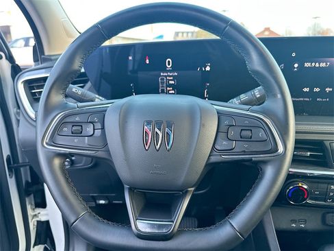 Used 2024 Buick Encore GX Sport Touring image 18