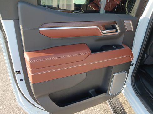 New 2026 GMC Sierra 1500 Denali Ultimate image 14