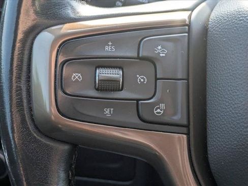 Used 2022 Chevrolet Suburban High Country AWD/4WD image 11