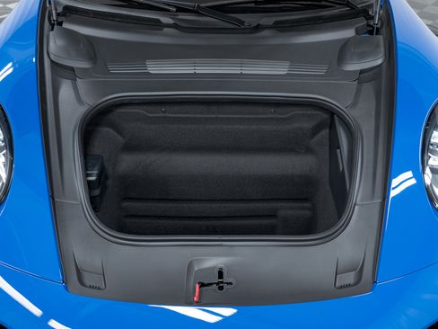 Used 2026 Porsche 911 Targa 4 GTS image 12