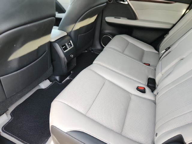 Used 2017 Lexus RX 450h AWD image 8