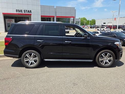 Used 2023 Ford Expedition Limited RWD image 13