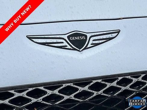 Used 2025 Genesis G70 2.5T AWD/4WD image 11