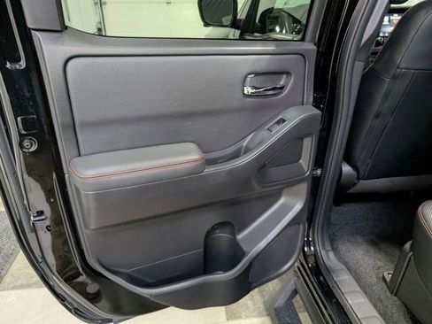 Used 2023 Nissan Frontier PRO-4X w/ Pro-4X Premium Package image 10